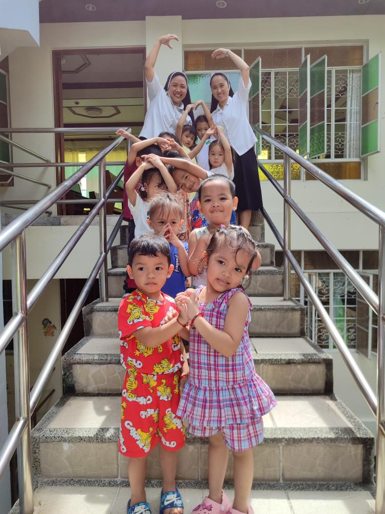 Children's of Dominican sisters